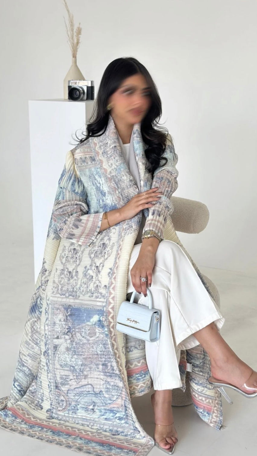 Mira Abaya