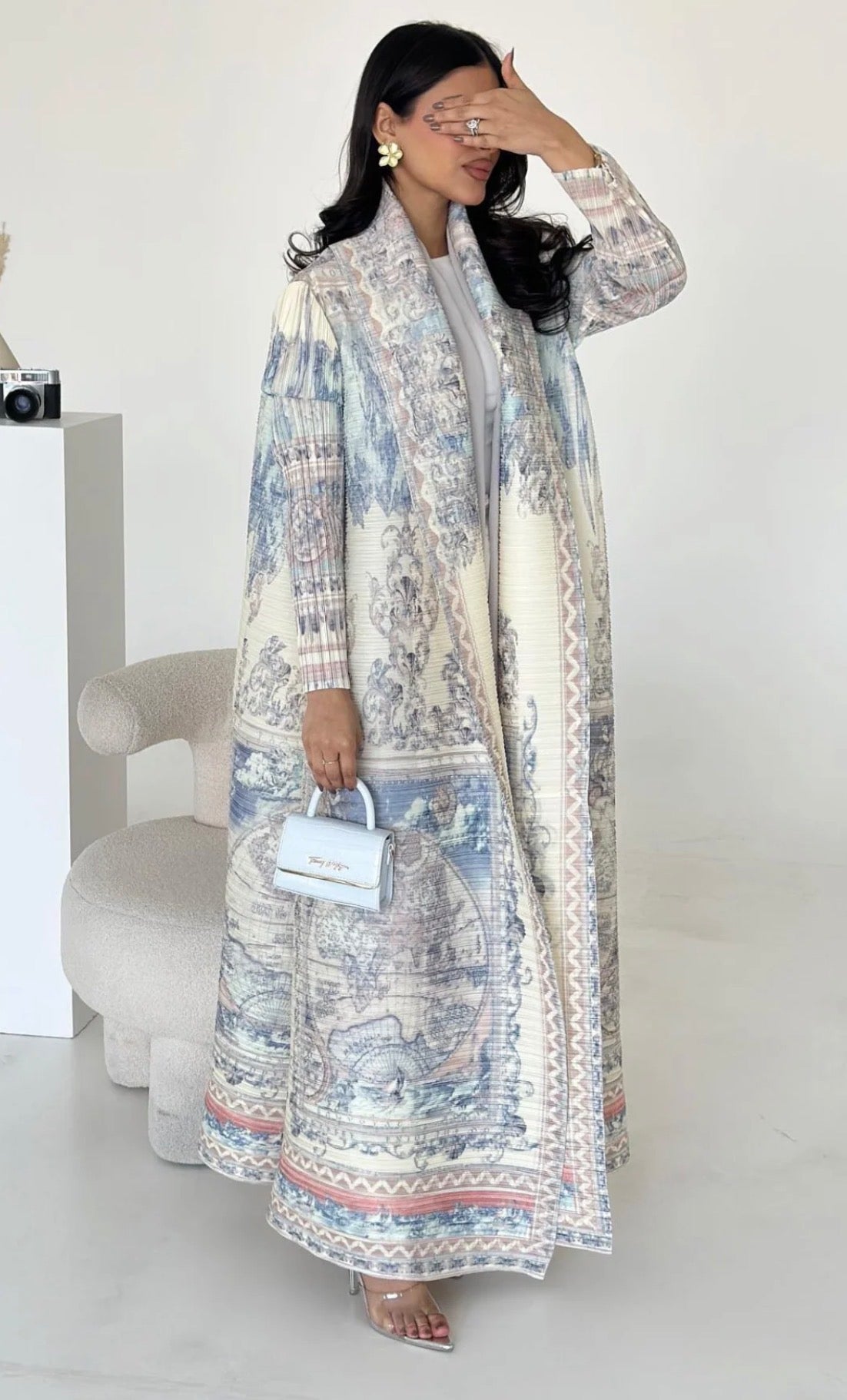 Mira Abaya